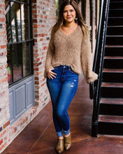 Load image into Gallery viewer, French Kiss Sweater
