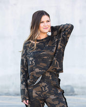 Load image into Gallery viewer, In Plain Sight Camo Top