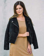 Load image into Gallery viewer, Staying Chic Jacket