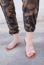 Load image into Gallery viewer, Kacy Sandals
